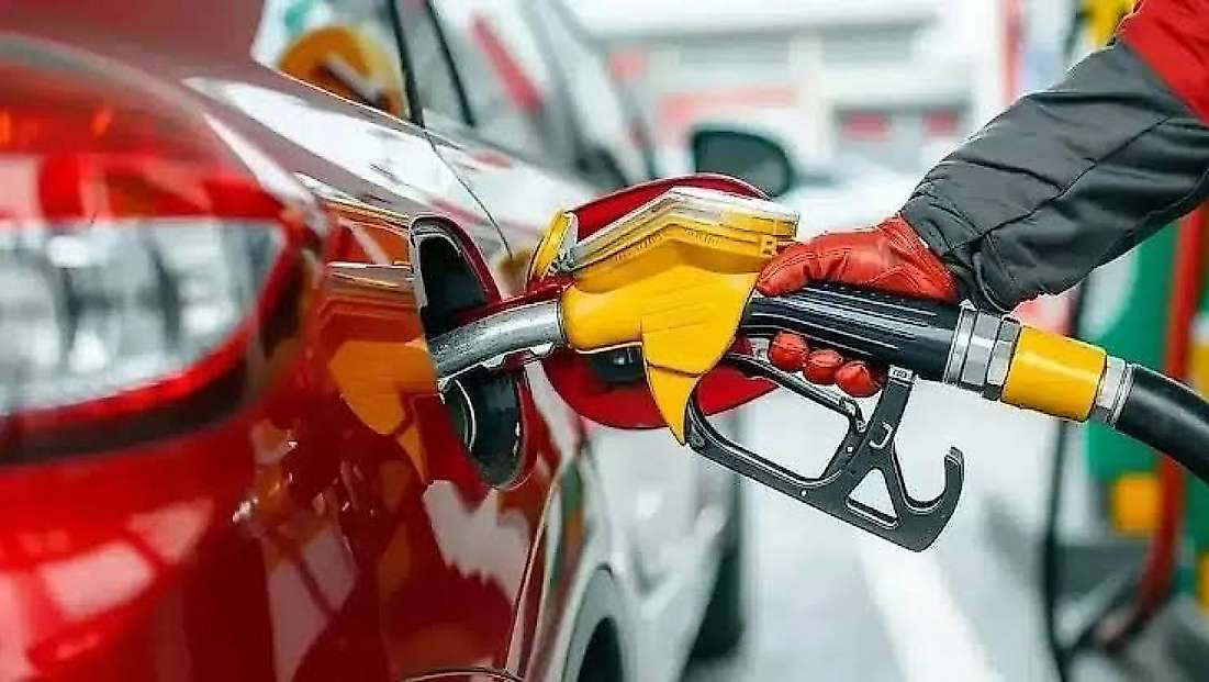 Akaryakıta Yine Zam Geliyor: Siirt Motorin 100 TL'yi Geçecek - İşte Zam Tarihi ve Miktarı