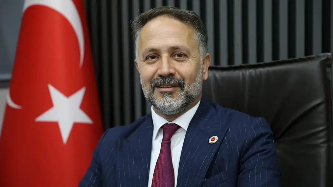 Deva Partisi Siirt İl Başkanı Zakir Çelepkolu’ndan 24 Kasım Öğretmenler Günü Mesajı