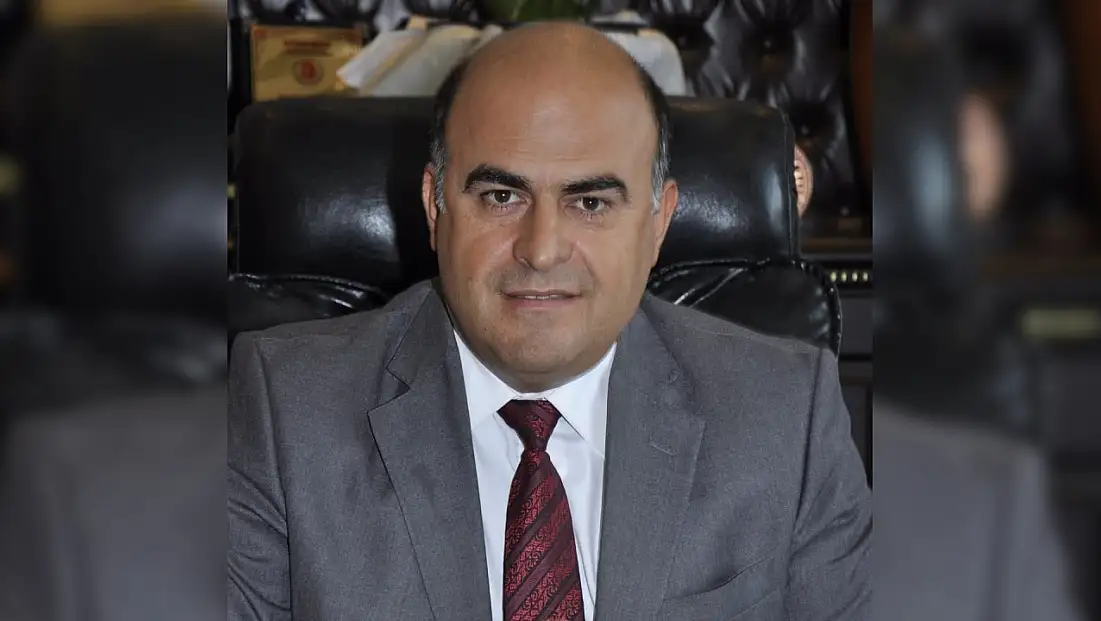 Eski belediye başkanı oğlu tarafından öldürüldü