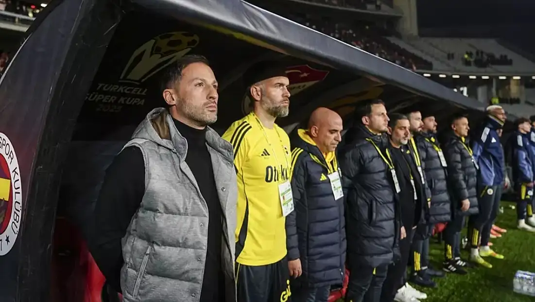 Fenerbahçe’de yaprak dökümü sürüyor: Tedesco gidecekler listesine 3 isim daha ekledi