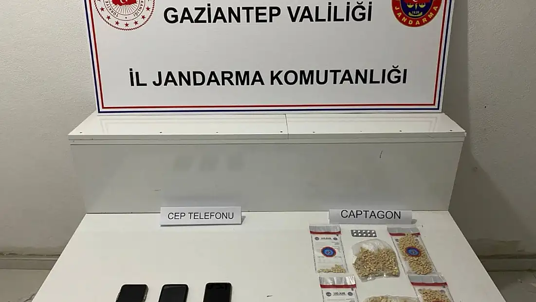 Gaziantep’te 5 bin adet uyuşturucu hap ele geçirildi: 2 şahıs tutuklandı
