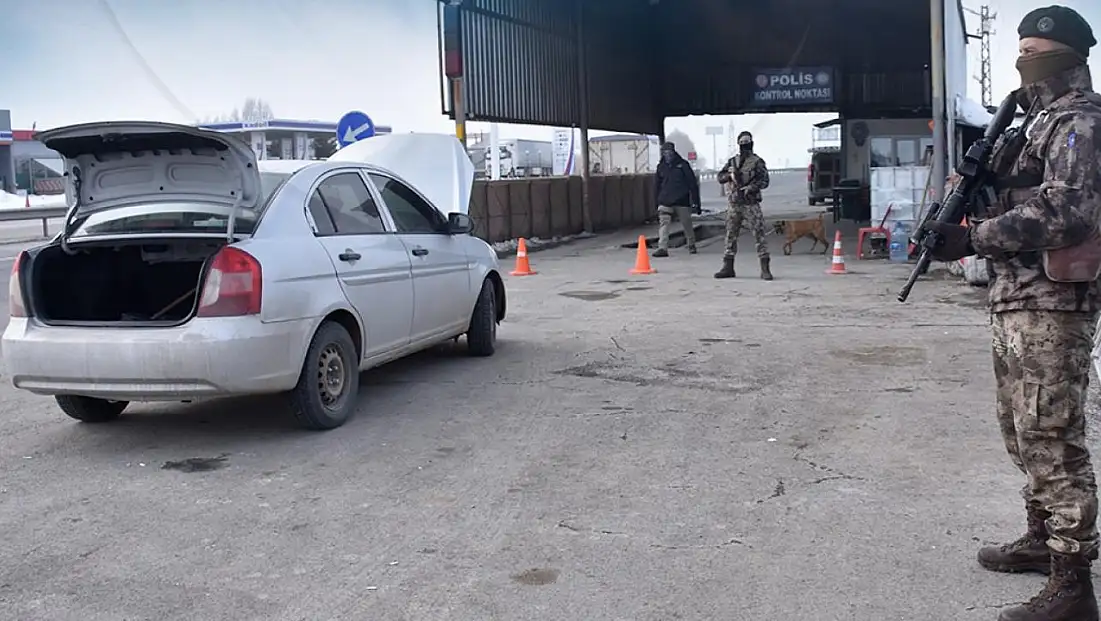 İçişleri Bakanlığı Duyurdu: 2 Bin 763 Yol Kontrol ve Arama Noktası Kaldırıldı