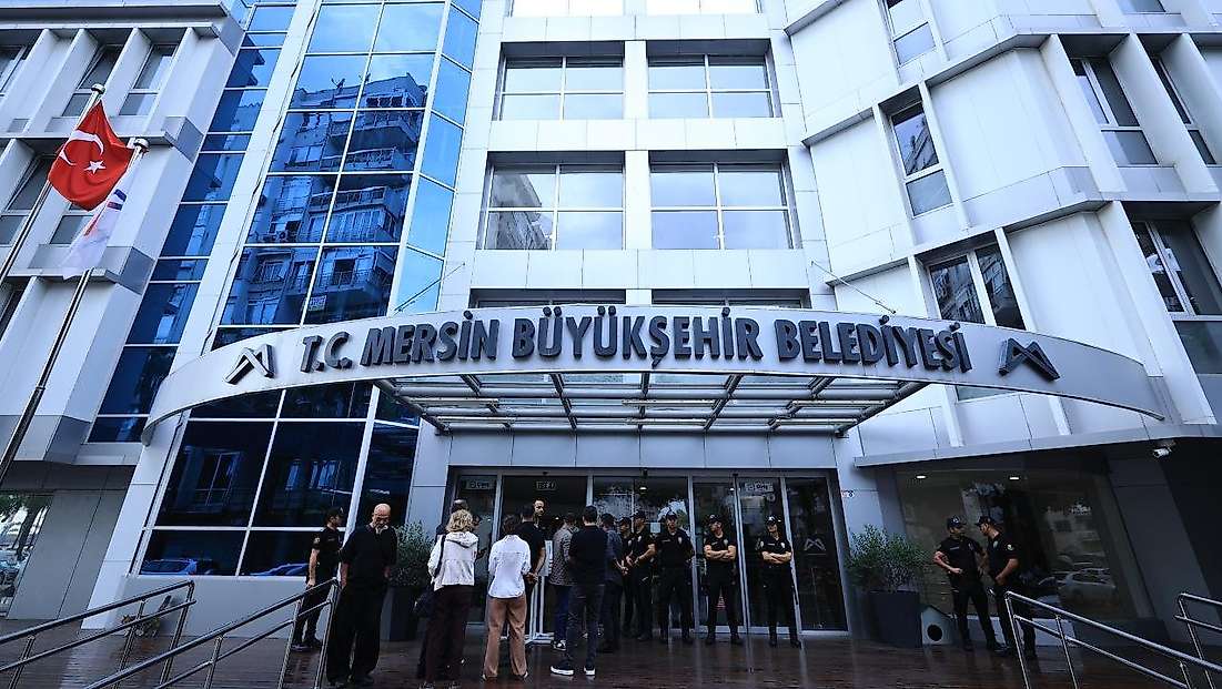 Mersin’de belediyelerin 13 doğrudan temin ve ihale dosyasında usulsüzlük tespiti: 3 belediye başkanı tutuklandı