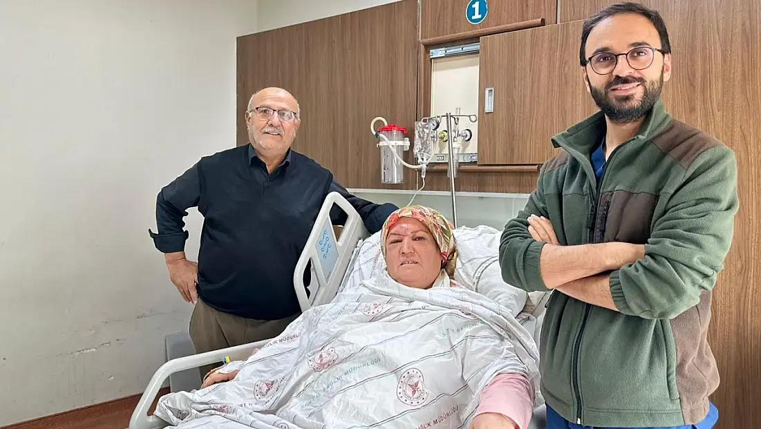 Siirt Eğitim ve Araştırma Hastanesi’nde bir ilk: Nadir kafa tabanı ameliyatı başarıyla gerçekleştirildi