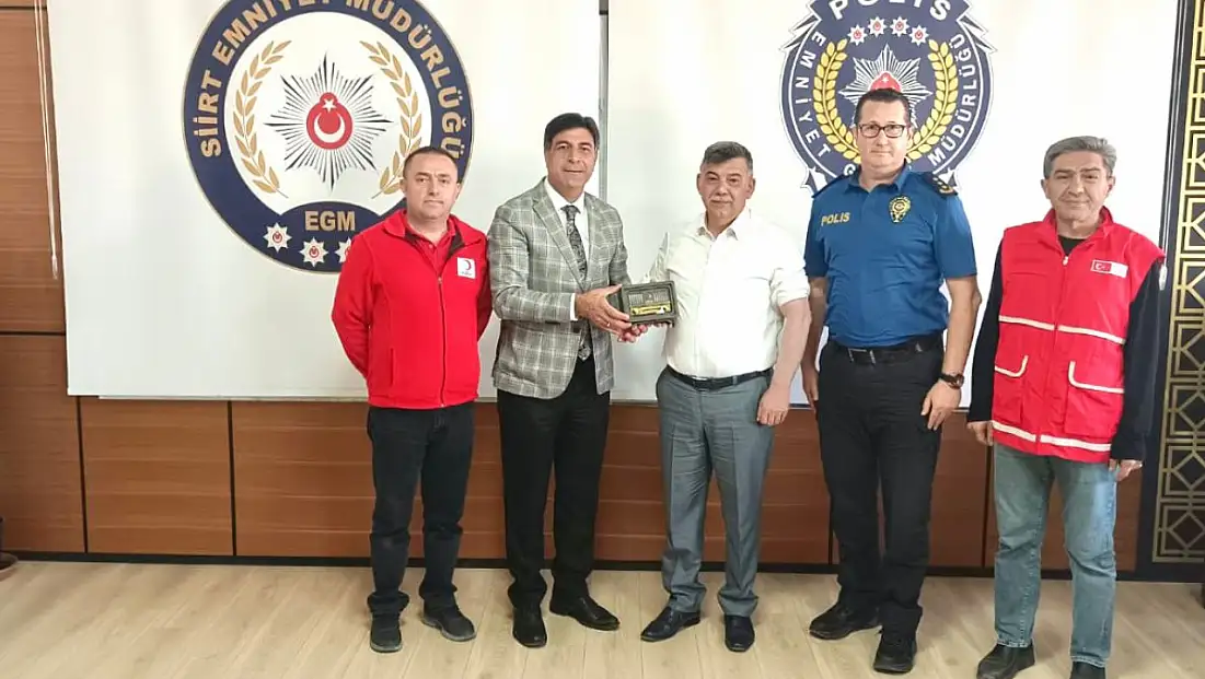 Siirt İl Emniyet Müdürlüğü'nde Kan Bağışı Kampanyasına Yoğun Katılım