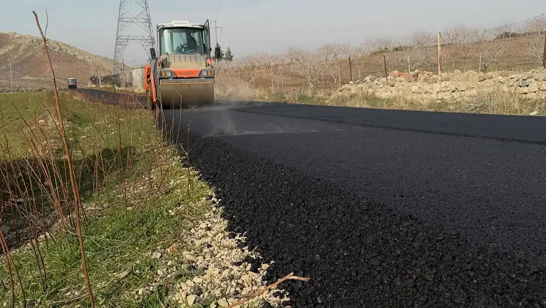 Siirt'te 20 bin vatandaşın kullandığı Kayabağlar grup yolu BSK Asfalt ile yenileniyor