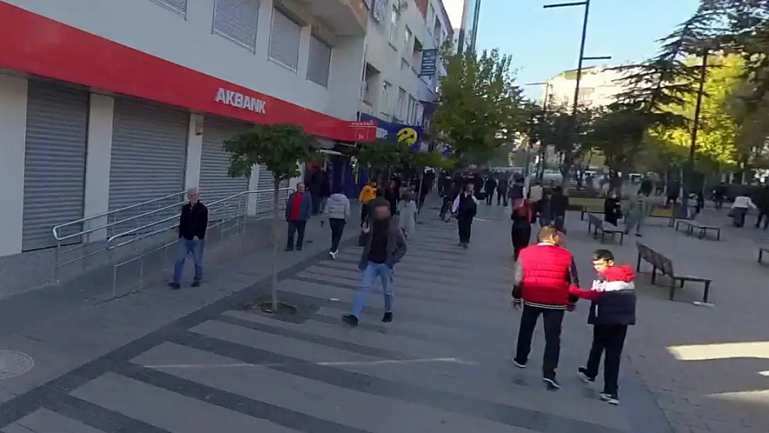 Siirt’te 28 Ekim bankalar açık mı, yarım gün mü, kaça kadar açık? 29 Ekim bankalar tatil mi, EFT-havale hesaba ne zaman geçecek?