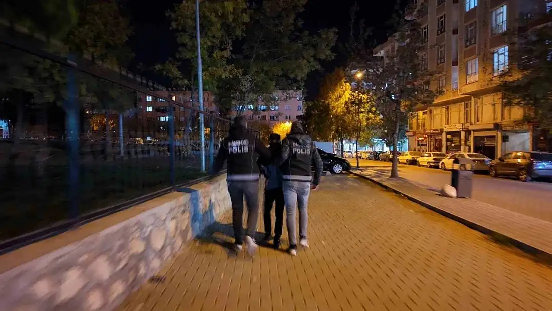 Siirt’te 5 Noktada “Narko-Alan” Uygulaması: Uyuşturucuya Geçit Yok!