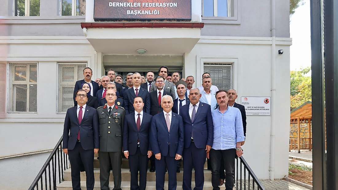 Siirt’te Gaziler Günü’nde Şehit Yakınları ve Gaziler Ziyaret Edildi