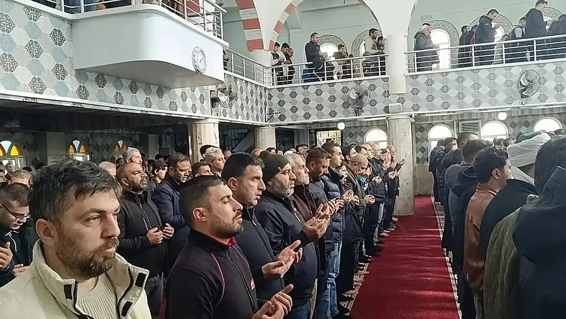 Siirt’te kuraklık nedeniyle camilerden yağmur duası yükseldi