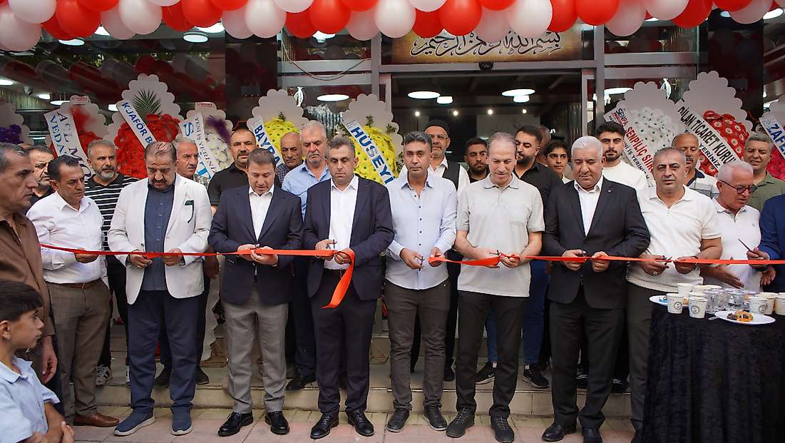 Siirt’te Yücel Kasap Et Şarküteri Hizmete Açıldı