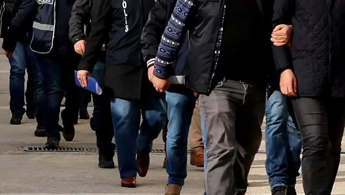 Siirt ve 45 İlde FETÖ Operasyonu: 82 Kişi Tutuklandı