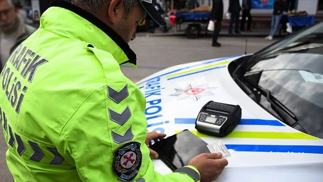 Trafik cezaları artıyor: 140 bin liraya kadar ceza kesilecek! İşte detaylar