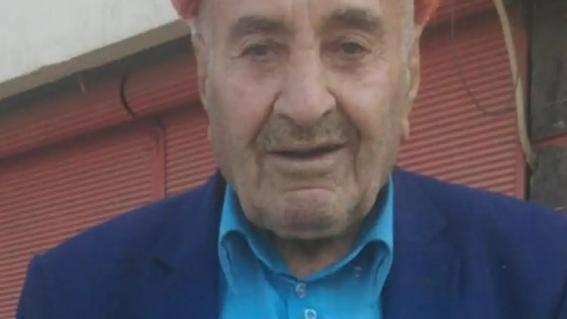 117 Yaşındaki Siirt'in Kanaat Önderi Hacı Abdülkerim Toksoy Vefat Etti