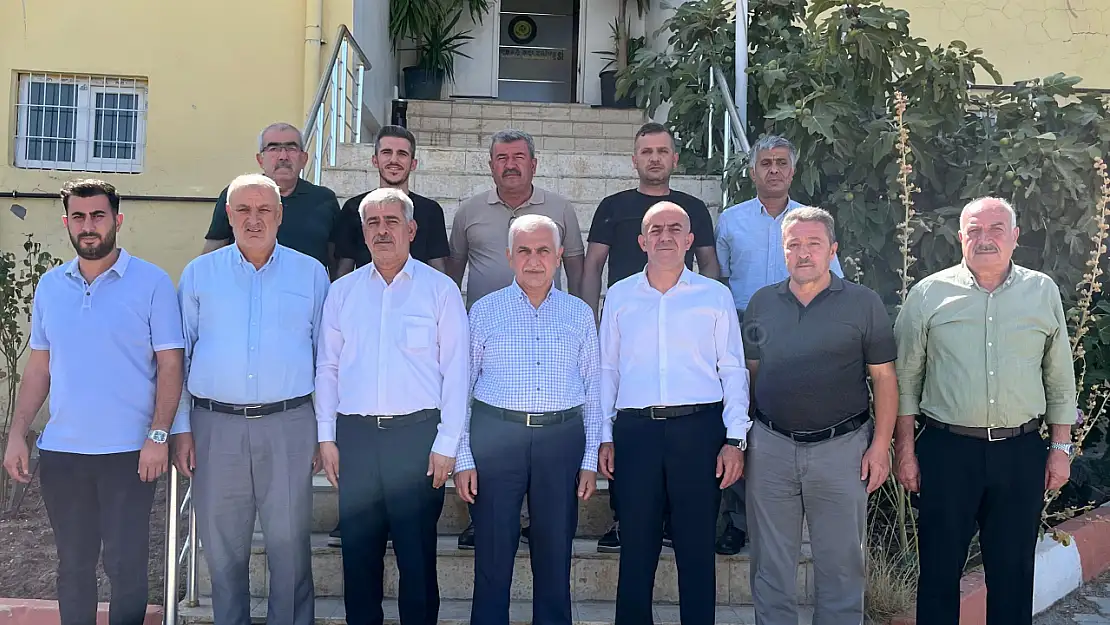 AK Parti Milletvekili Mervan Gül ve İlçe Başkanı Hikmet Ekin'den Gökçebağ Belediyesine Ziyaret