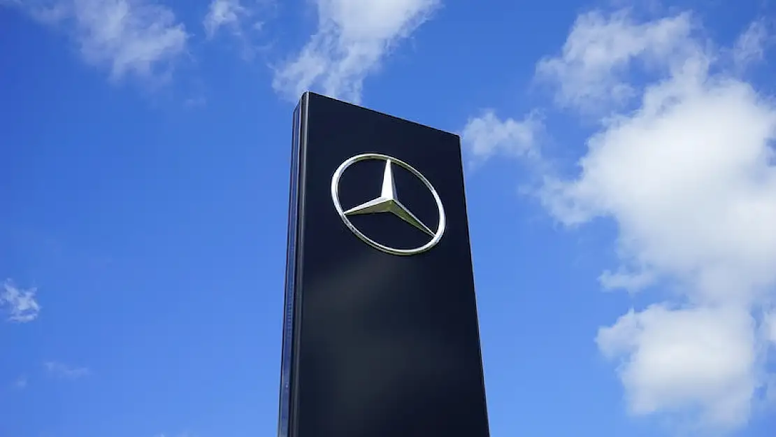 Alman otomotiv devinden flaş karar