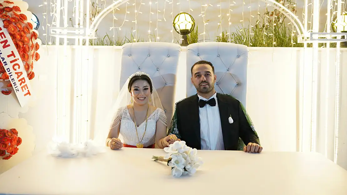 Artı Siirt Ailesinin Mutlu Günü! Bark ve Kara Ailelerinin Mutlu Günü