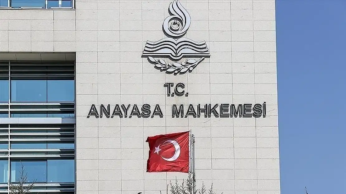 CHP Çalışan Emeklilere İkramiye Verilmemesi Konusunu Anayasa Mahkemesine Götürecek!