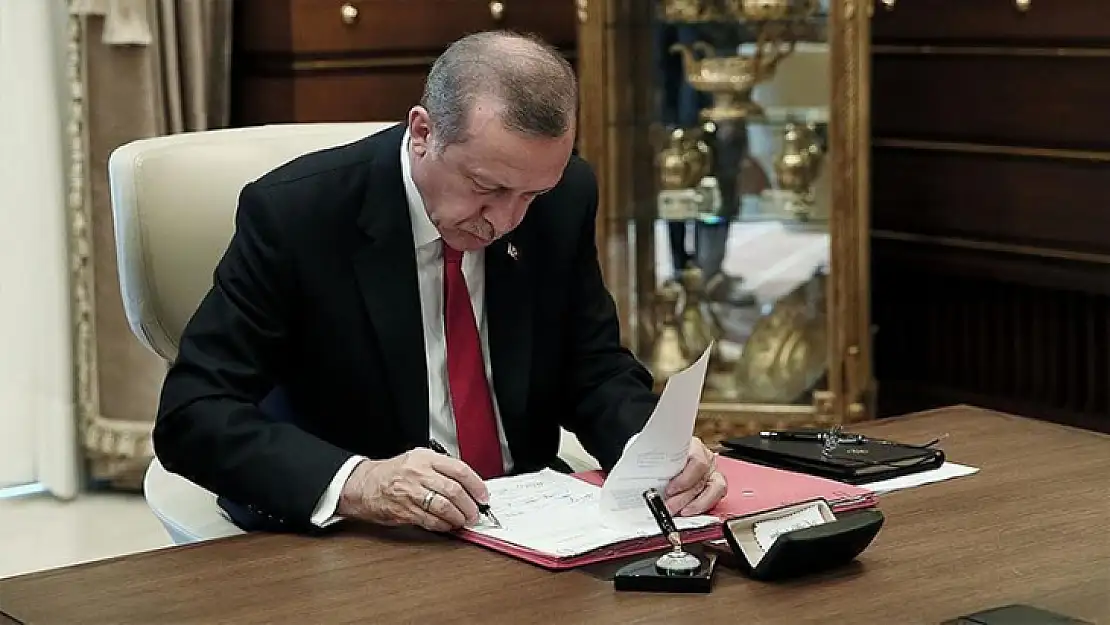 Cumhurbaşkanı Erdoğan'dan atama kararları: Başkanlık ve müdürlüklerde görev değişimine gidildi