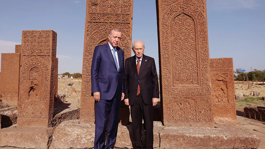 Devlet Bahçeli'den Gündem Yaratan 'Altın Fırsat' Çıkışı: ''Önümüzdeki Altın Fırsat Heba Edilmemeli''