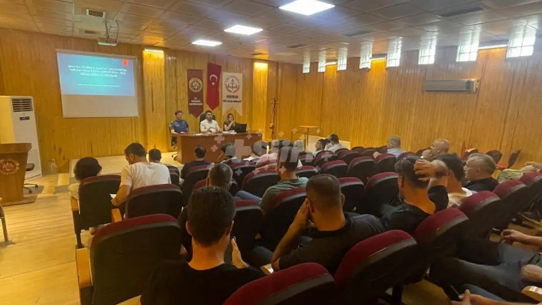 Kurtalan'da Liselere Geçiş Sınavı Öncesi Toplantı Yapıldı!