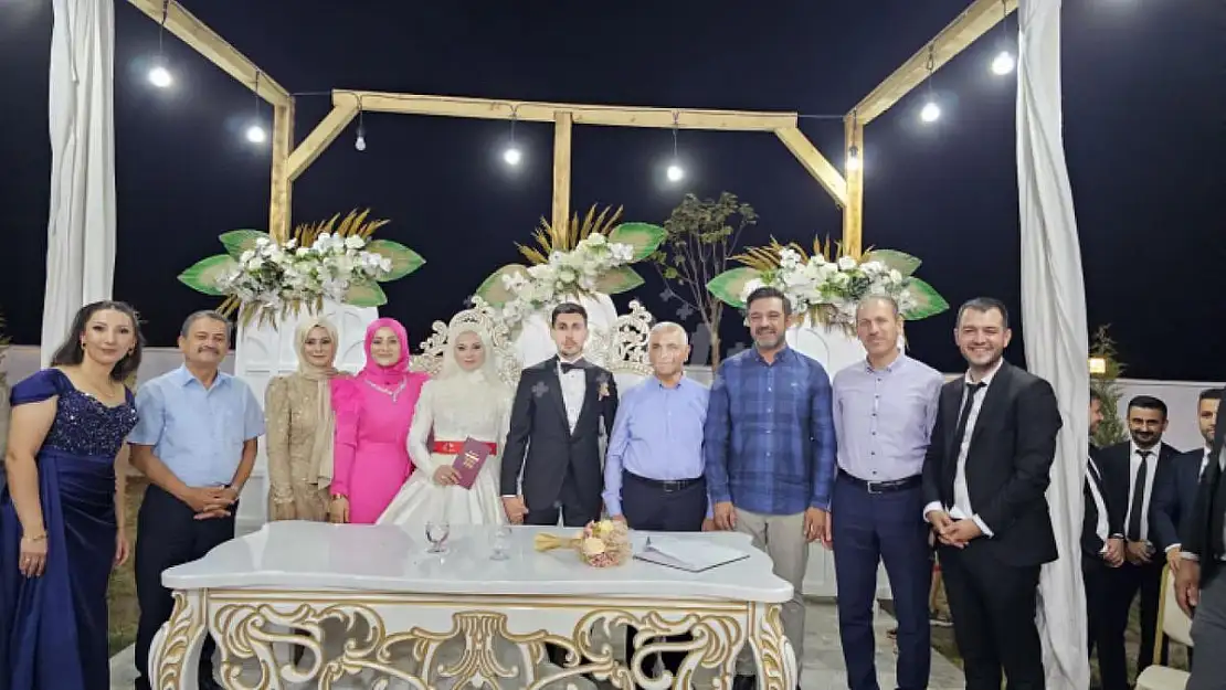 Özkan ve Bayar Ailelerinin Mutlu Günü