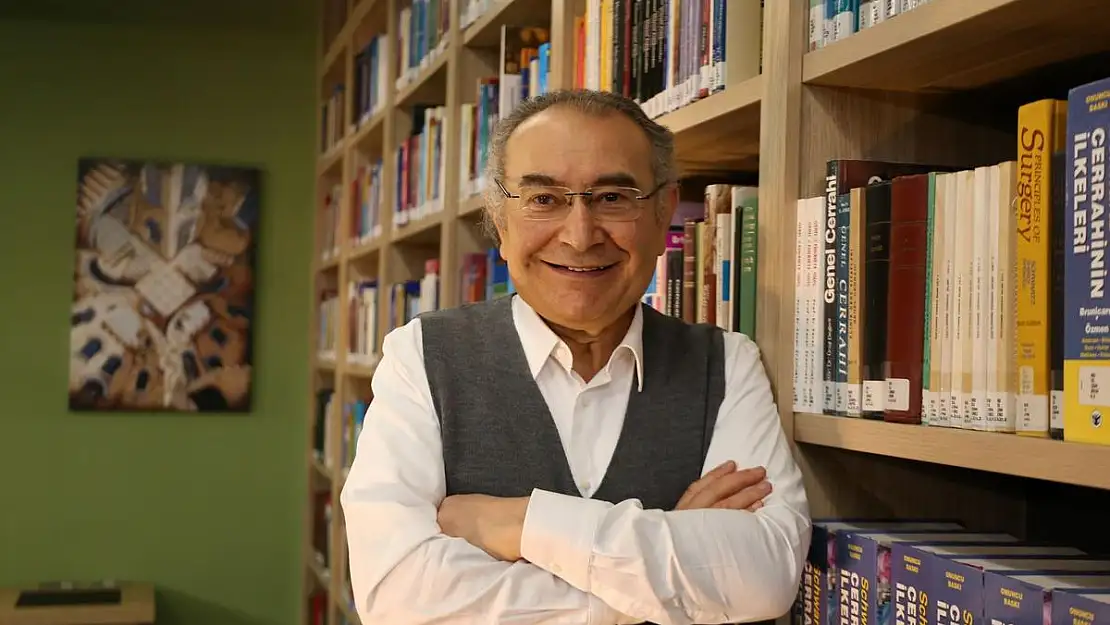 Prof. Dr. Nevzat Tarhan: 'Zihnimiz bir kuantum alıcısı gibi çalışıyor…'