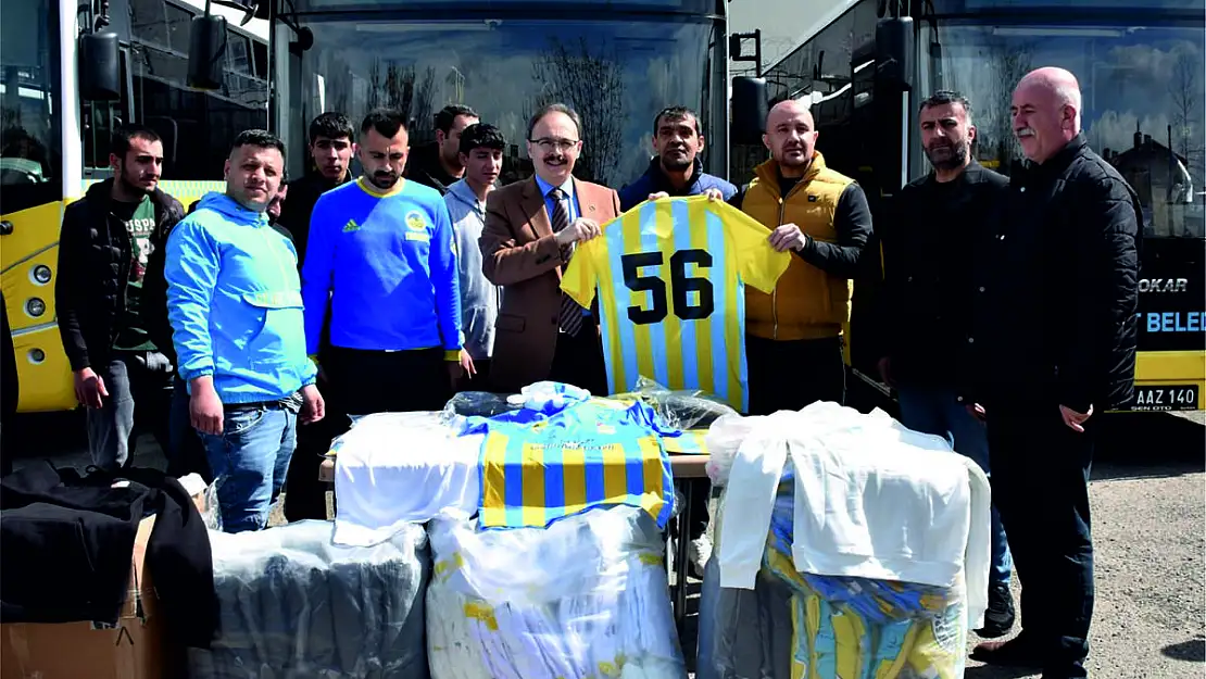Siirt Belediyesi Halk Otobüsleri Artık Siirt Spor'un Renklerini Taşıyor