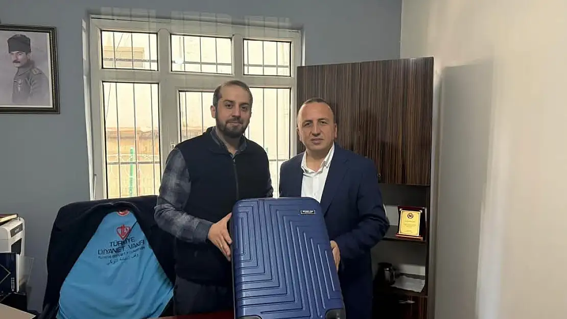 Siirt Diyanet-Sen Şube Başkanı Evin'den Üyelerine Anlamlı Hediye