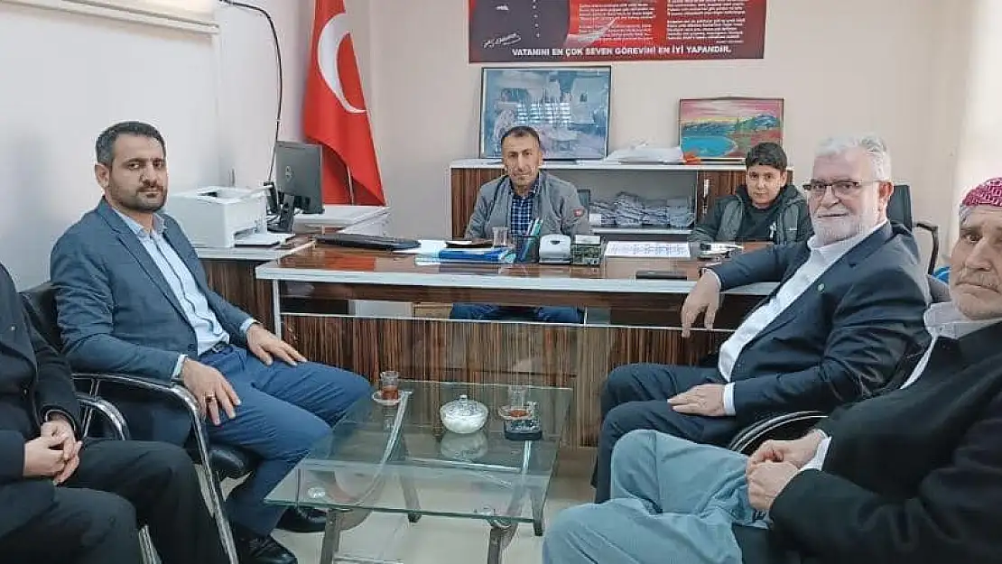 Siirt HÜDAPAR Adayı Özcan ve İl Başkanı Tekin'den Muhtarlara Ziyaret