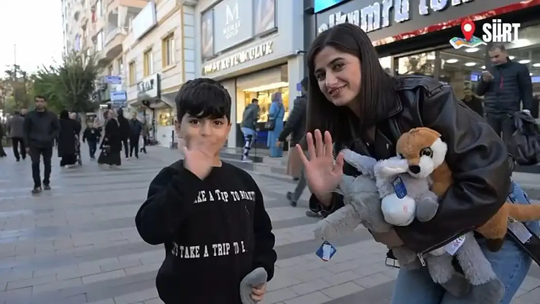 Siirt İl Emniyet Müdürlüğü'nden Çocukların Temiz Kalpli Dünyasını Yansıtan Sosyal Deney