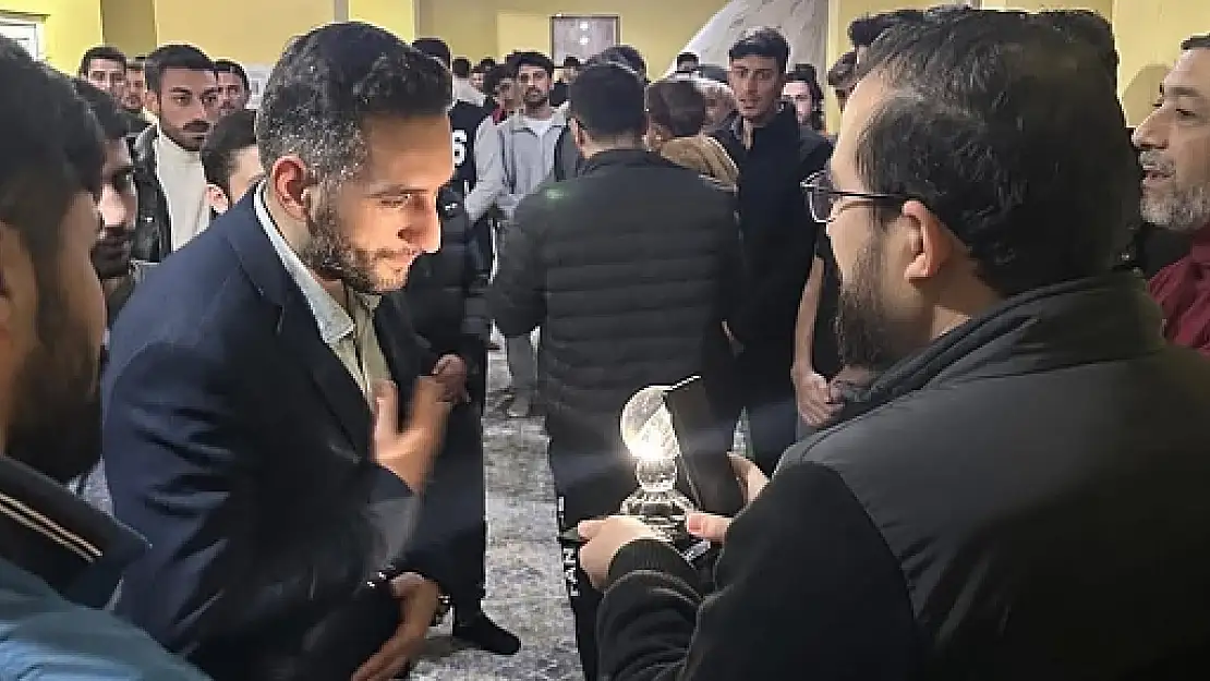 Siirt İsmail Fakirullah Erkek Öğrenci Yurdu'nda Sakal-ı Şerif Ziyareti