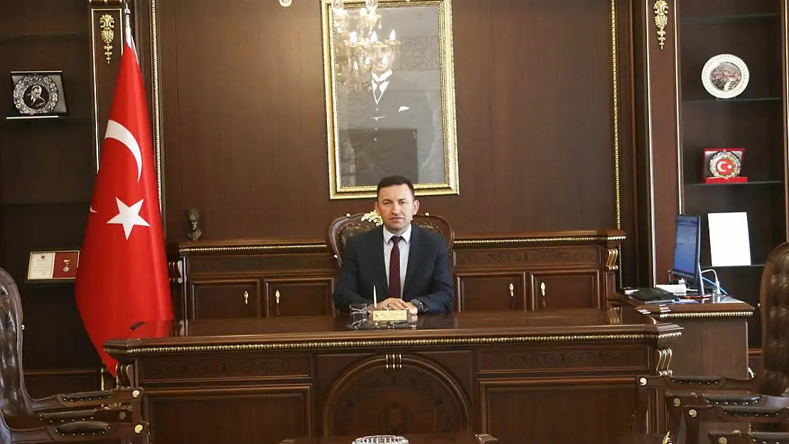 Siirt, Pervari İlçe Kaymakamı Ahmet Gülderen, Göreve Başladı