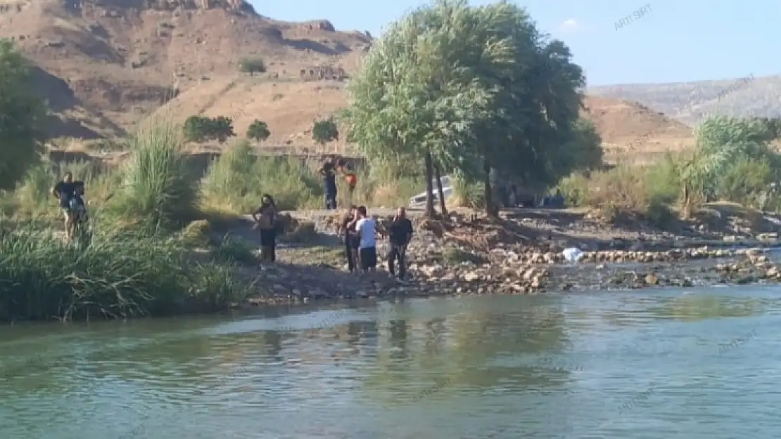 Siirt'te Başur Çayı'nda Boğulma Vakası: 13 Yaşındaki Kız Çocuğu Kayboldu, Arama Çalışmaları Sürüyor