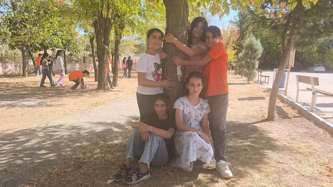 Siirt'te Yeni Eğitim Yılı 'Yeşil Vatan' Temasıyla Başladı