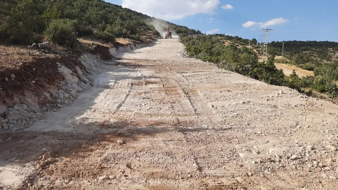 Siirt Valiliği'nden Köy Yollarında Önemli İyileştirme Çalışmaları