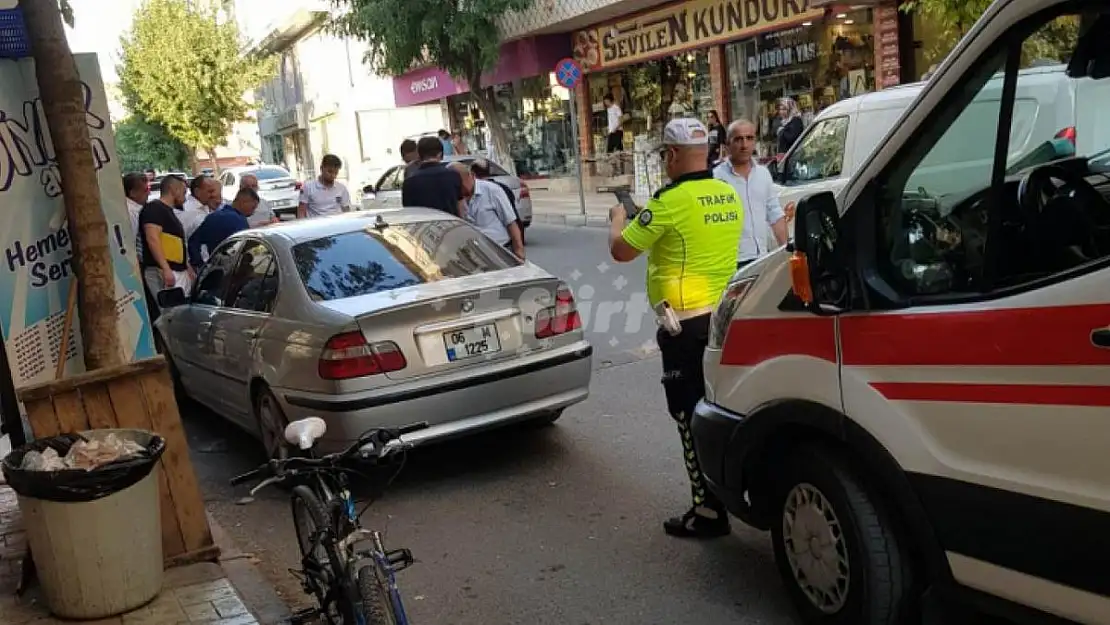 Siirt'te Otomobil Çarpan Genç Kadın Yaralandı