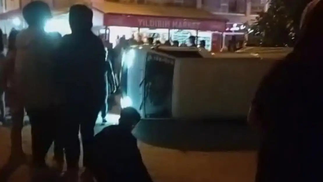 Siirt'te Transit Devrildi: 1 Yaralı