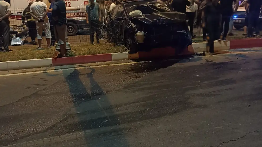 Son Dakika! Siirt'te Feci Kaza! 4 Araç Birbirine Girdi: 5 Yaralı