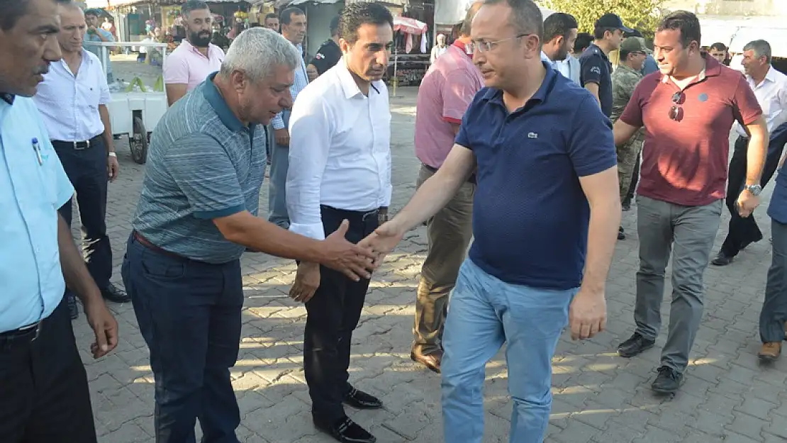 VALİ ATİK, VEYSEL KARANİ BELDESİNDE VATANDAŞLARLA BİR ARAYA GELDİ