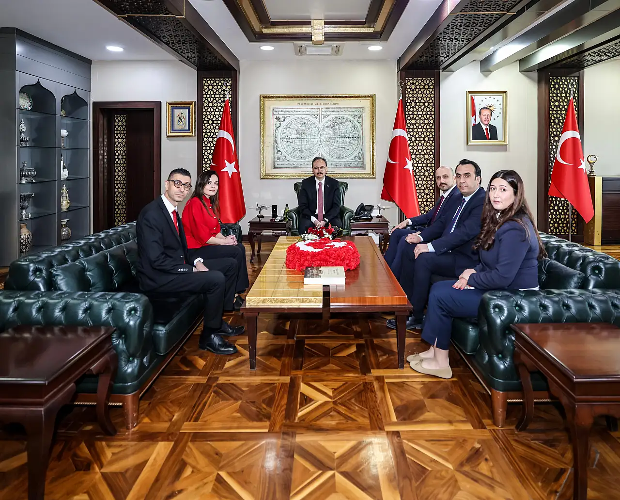 TÜİK Siirt Bölge Müdürü 100. Yılı Dolayısıyla Vali Kızılkaya'yı Ziyaret Etti