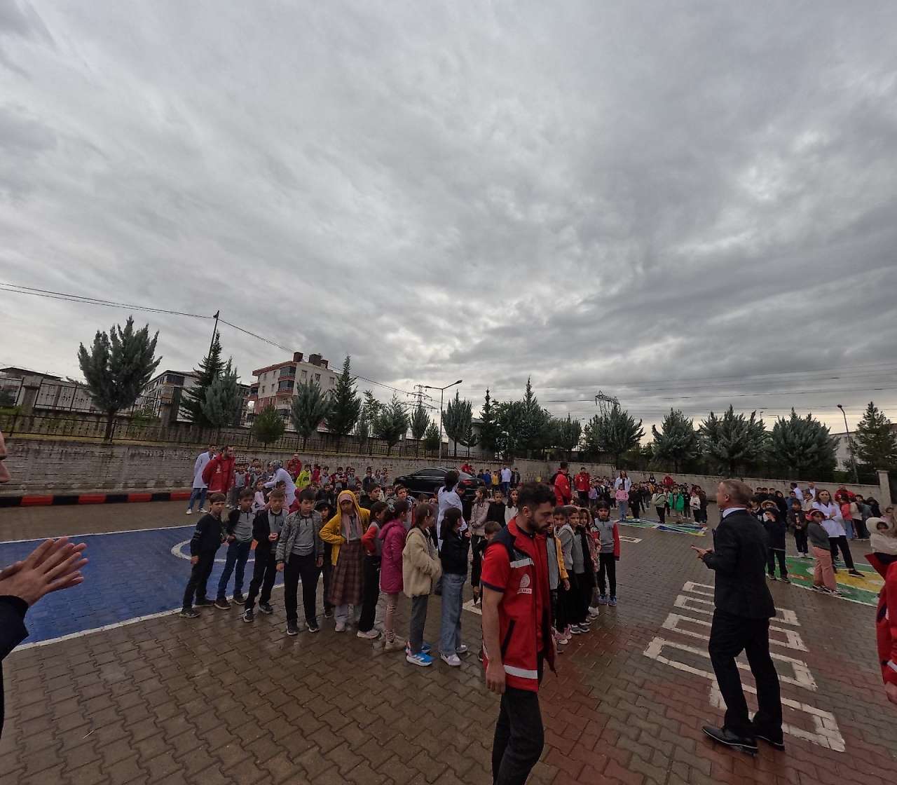 Siirt'te Dünya Afet Risklerini Azaltma Günü'nde Tatbikat ve Farkındalık Etkinlikleri Düzenlendi