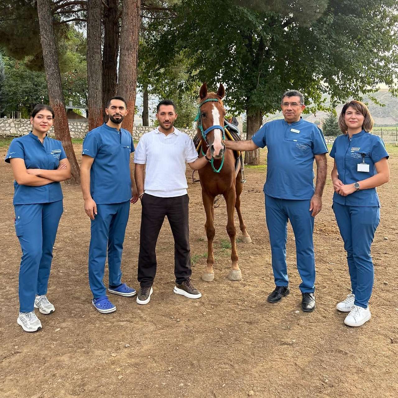 Siirt Üniversitesi Öğrencileri At Çiftliğinde Sahaya İndi