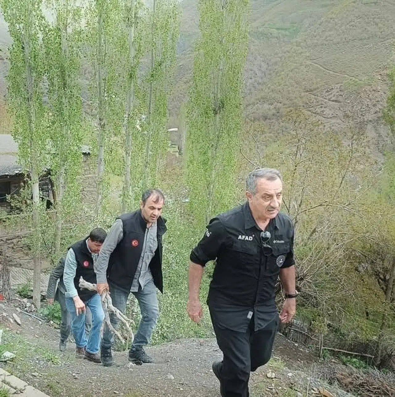 Siirt AFAD'dan Şirvan Cevizlik Köyünde Jeolojik İnceleme