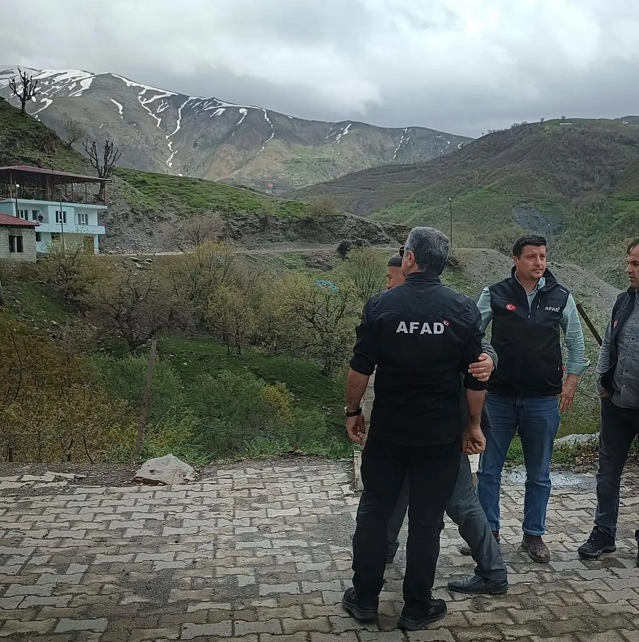 Siirt AFAD'dan Şirvan Cevizlik Köyünde Jeolojik İnceleme