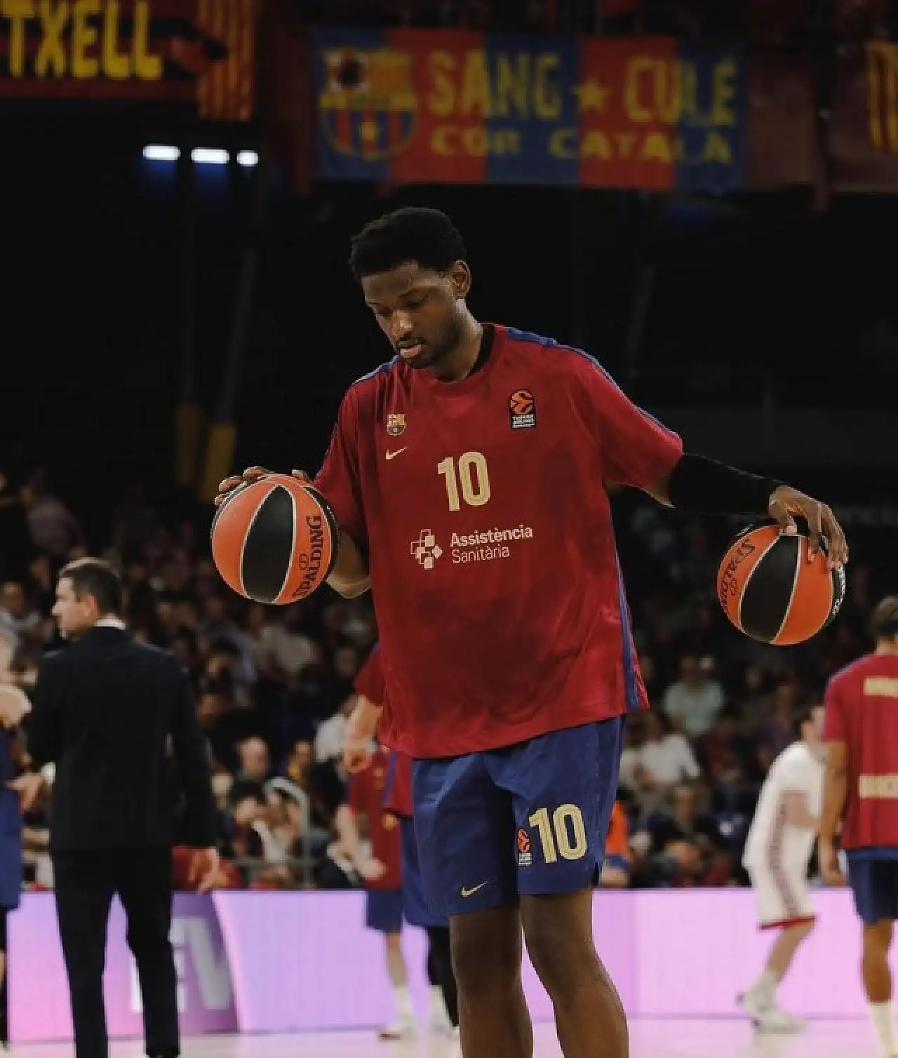 Osimhen'den Galatasaray'a Bir Destek Daha! Yıldız Basketbolcunun Transferinde Devreye Girdi