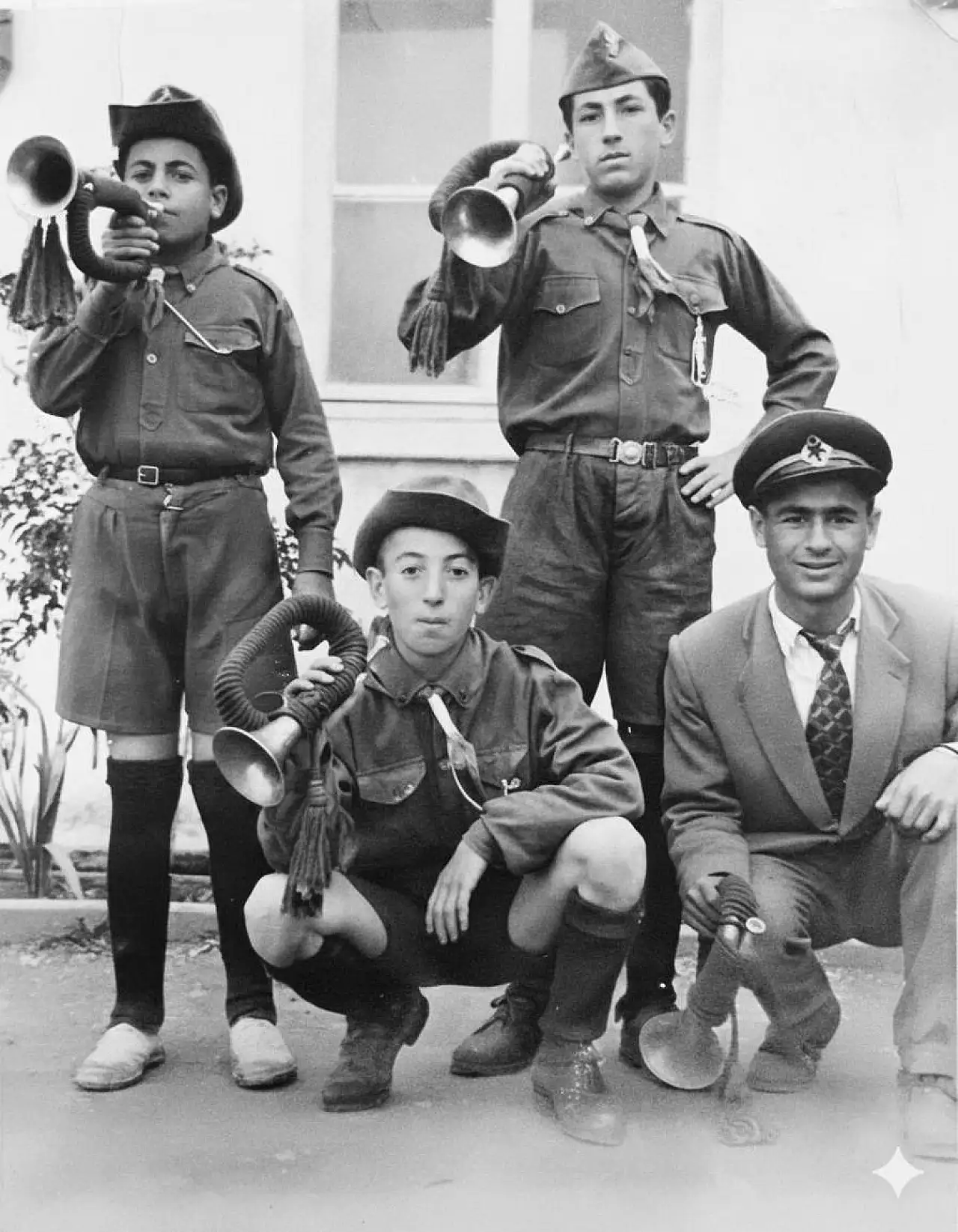 1959 Cumhuriyet Bayramı'ndan nostaljik kareler: Siirt Lisesi bando takımı gün yüzüne çıktı