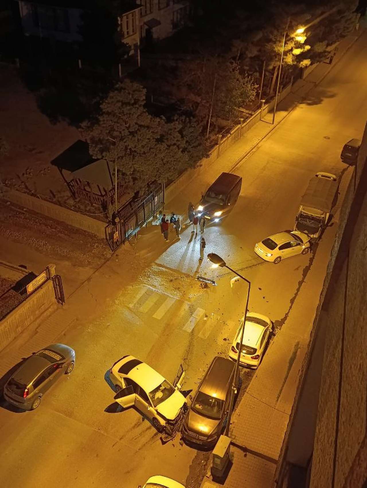 Siirt'te Sabah Saatlerinde Kaza: 4 Araçta Maddi Hasar Oluştu