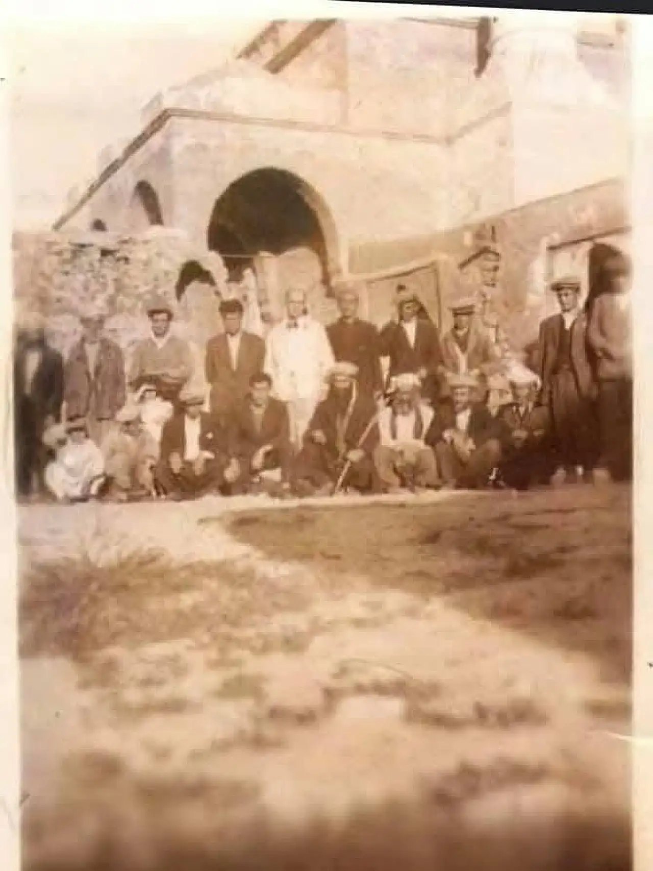 Siirt Veysel Karani Türbesi'nin 1958 Yılındaki Görünümü Ortaya Çıktı