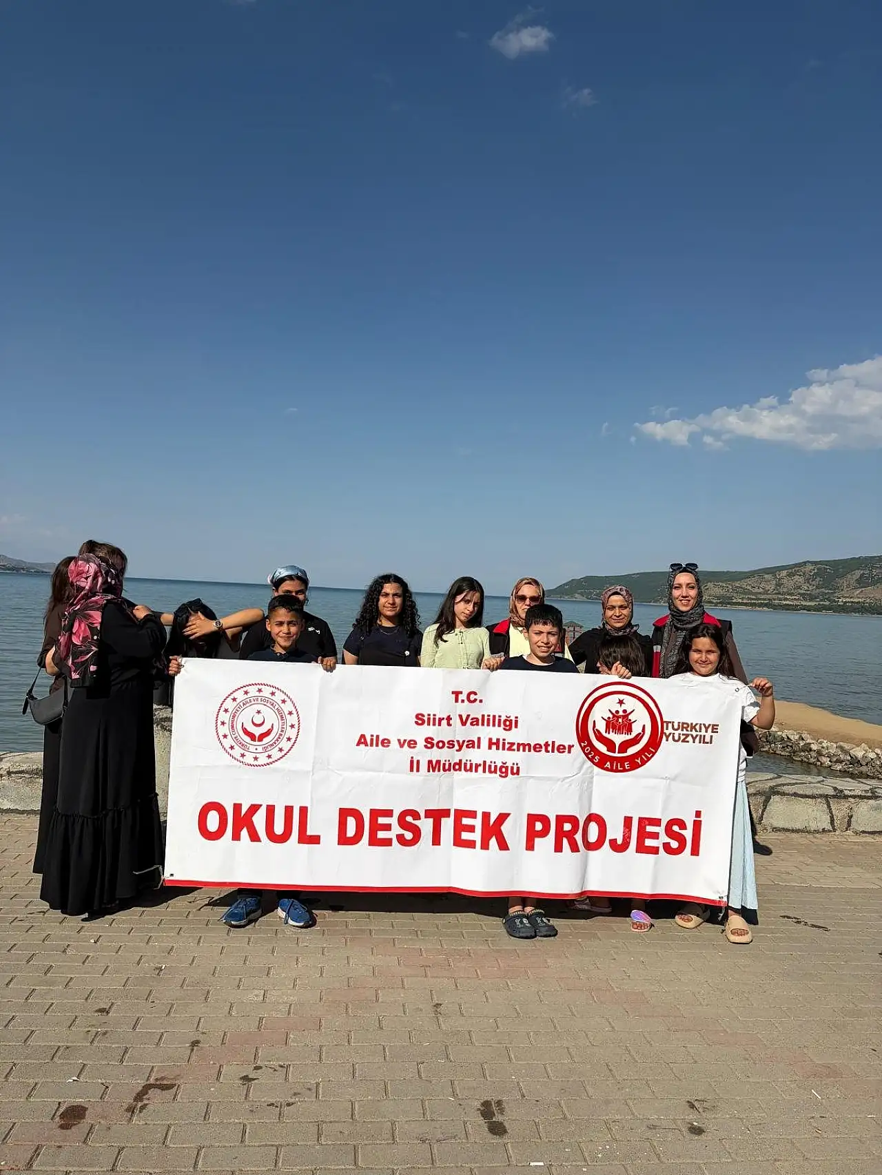 Siirt Aile ve Sosyal Hizmetler'den Çocuklara Tatvan Gezisi